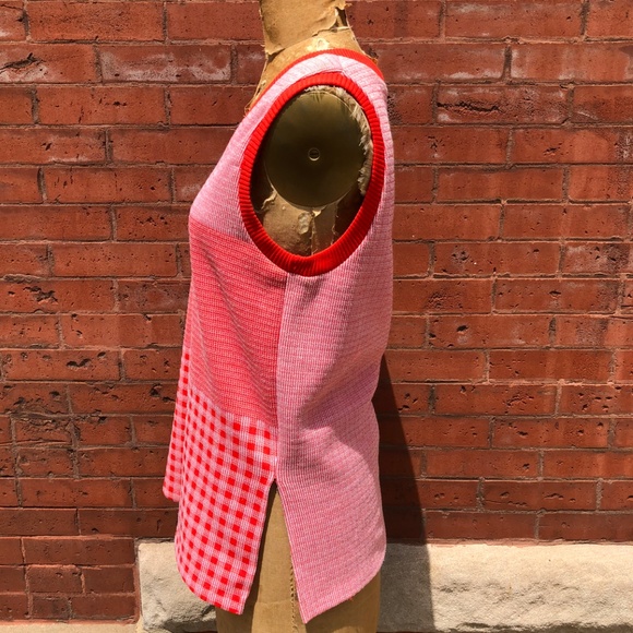 Vintage Red and White Sweater Vest - Picture 4 of 6